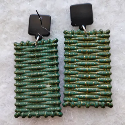 Boucles d’oreilles effet rotin vert acier inoxydable originales et élégantes